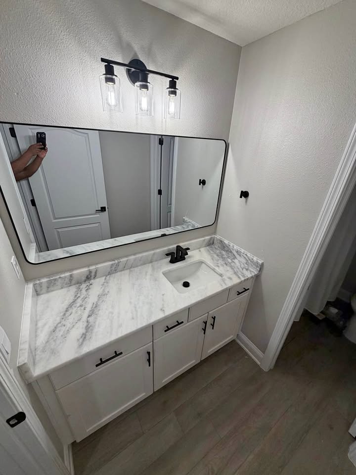 Tailored Guest Vanity